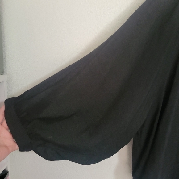 Anthropologie Akemi + Kim balloon style sleeves size xl - Picture 5 of 9